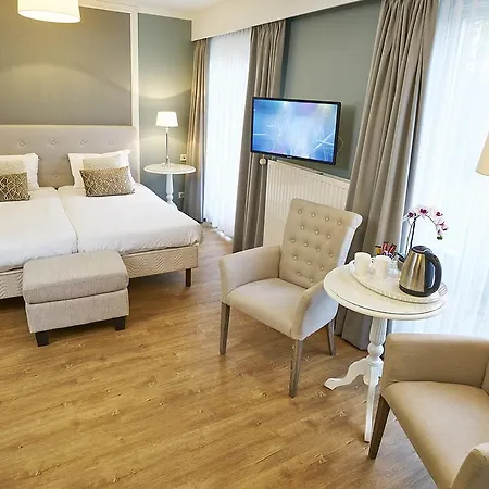 Brull Hotel 3*