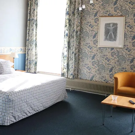 Hotel Brull Malinas