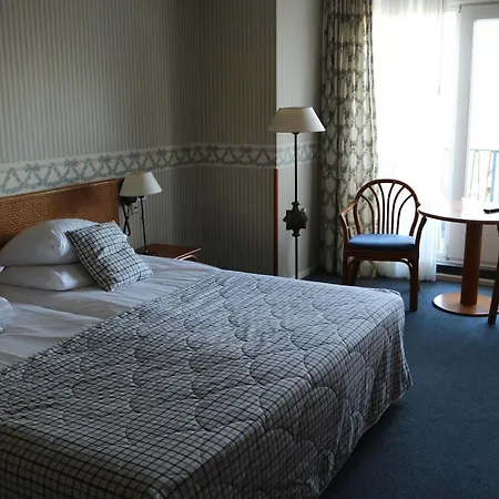 Hotel Brull 3*