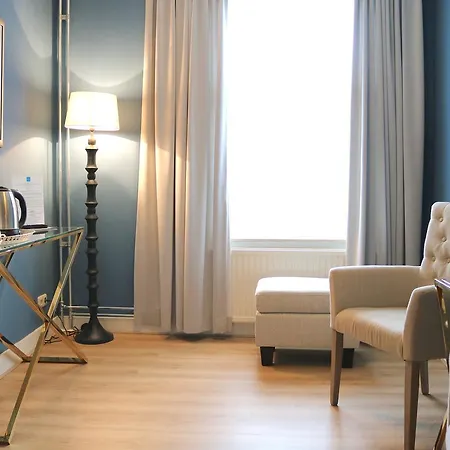 Brull Hotel 3*